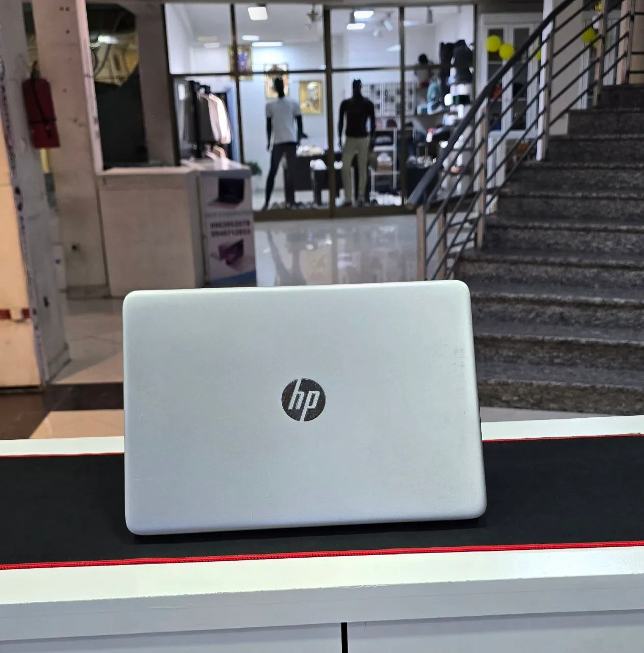 HP EliteBook 840 G3 i5 8GB 1TB – photo 4
