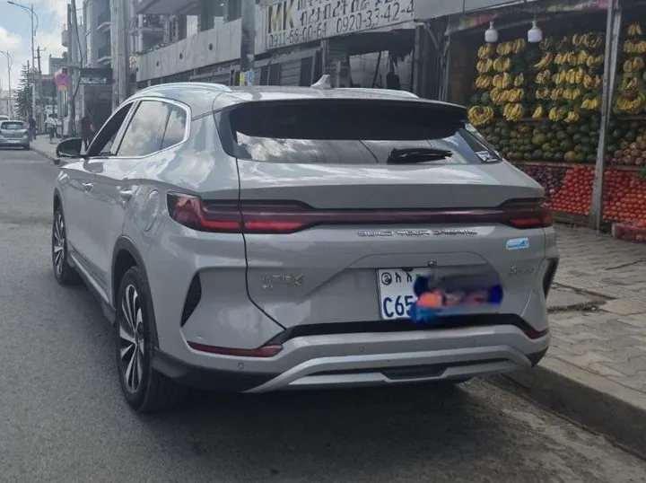 BYD Song Plus Premium Electric SUV – photo 5