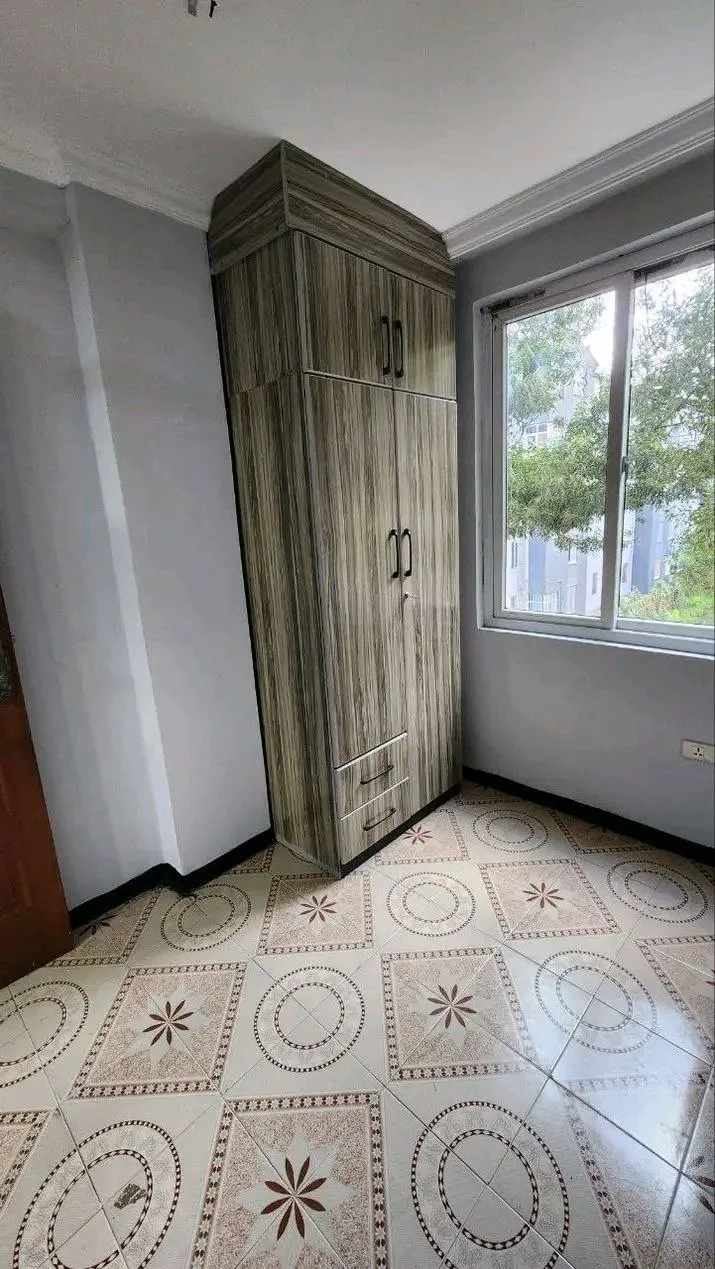 Summit 2 Bedroom Condo 71sqm – photo 6