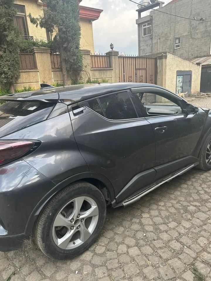 Toyota C-HR 2021 Automatic – photo 3