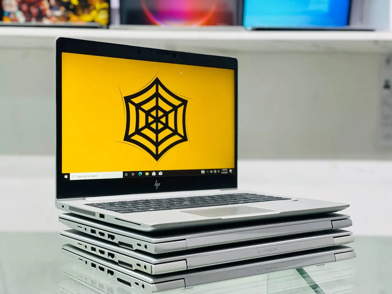 HP EliteBook 840 G5 i7 Laptop – photo 5