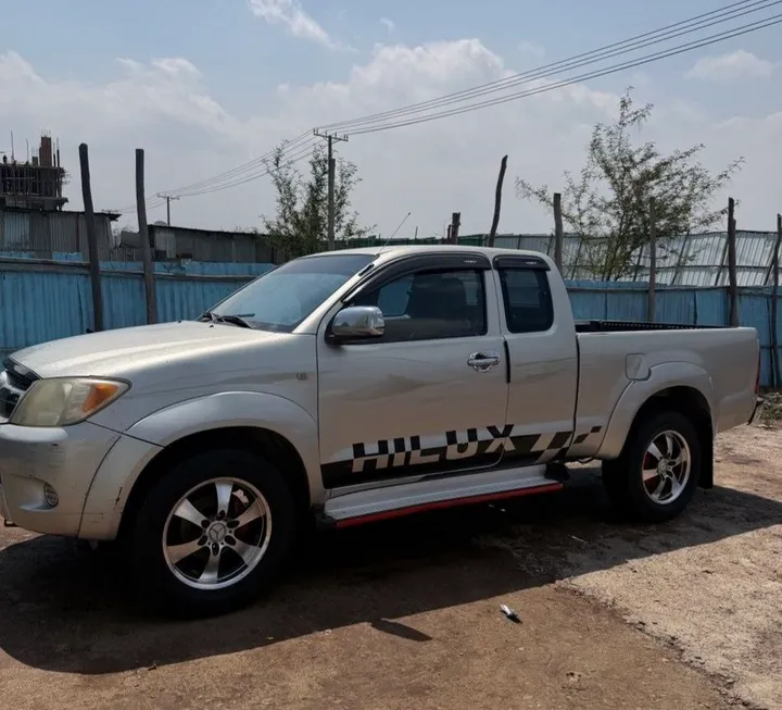 Toyota Hilux King Cab 2006 – photo 3