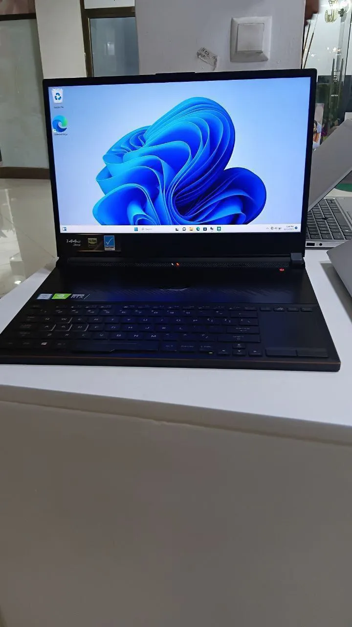 Asus ROG Zephyrus i7 RTX 2070 – photo 3