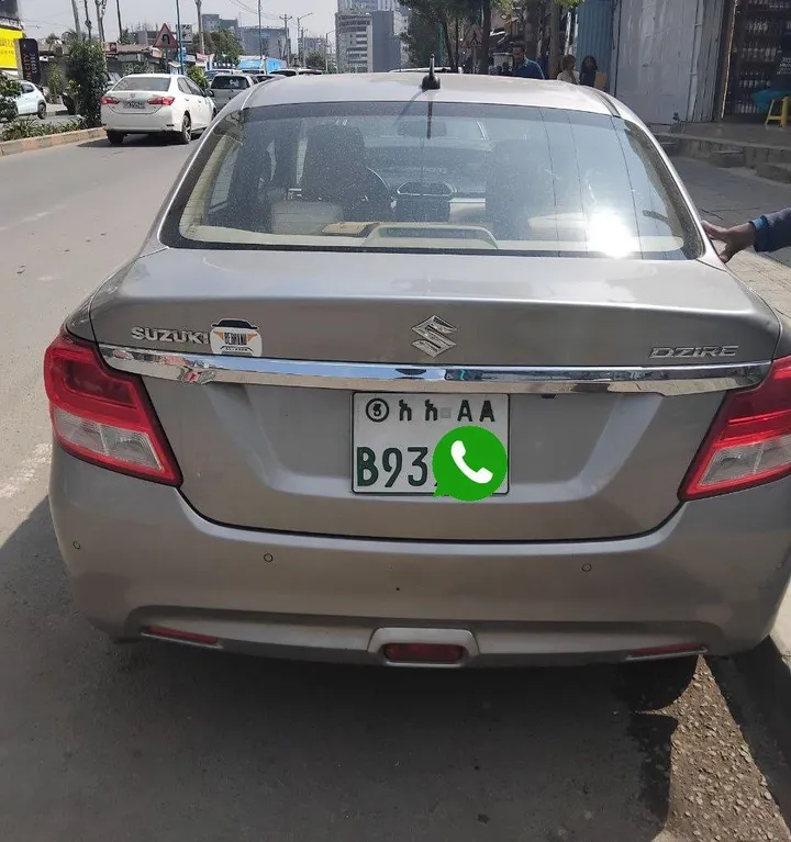 Suzuki Dzire 2021 Automatic – photo 5