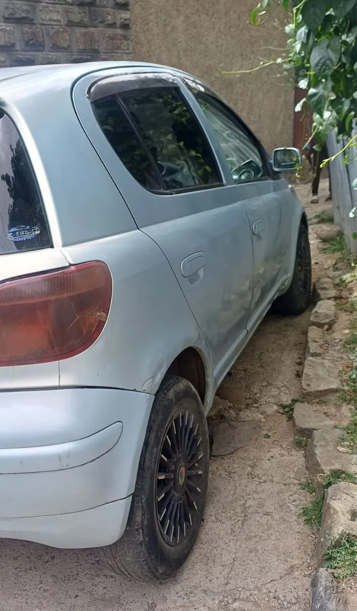 Toyota Vitz 2004 Automatic – photo 6