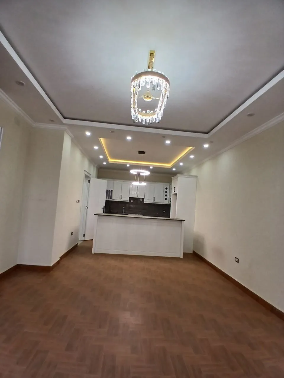 G+3 House for Sale in Summit – photo 3