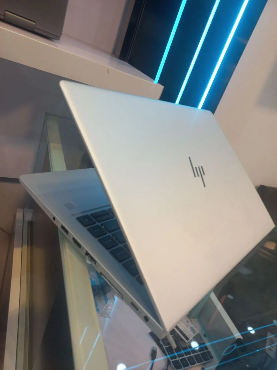 HP EliteBook 840 G5 i7 16GB 512GB – photo 4