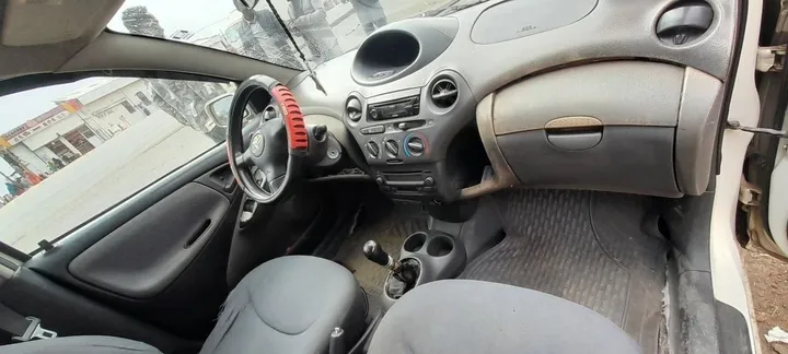 Toyota Vitz 2002 Manual – photo 5