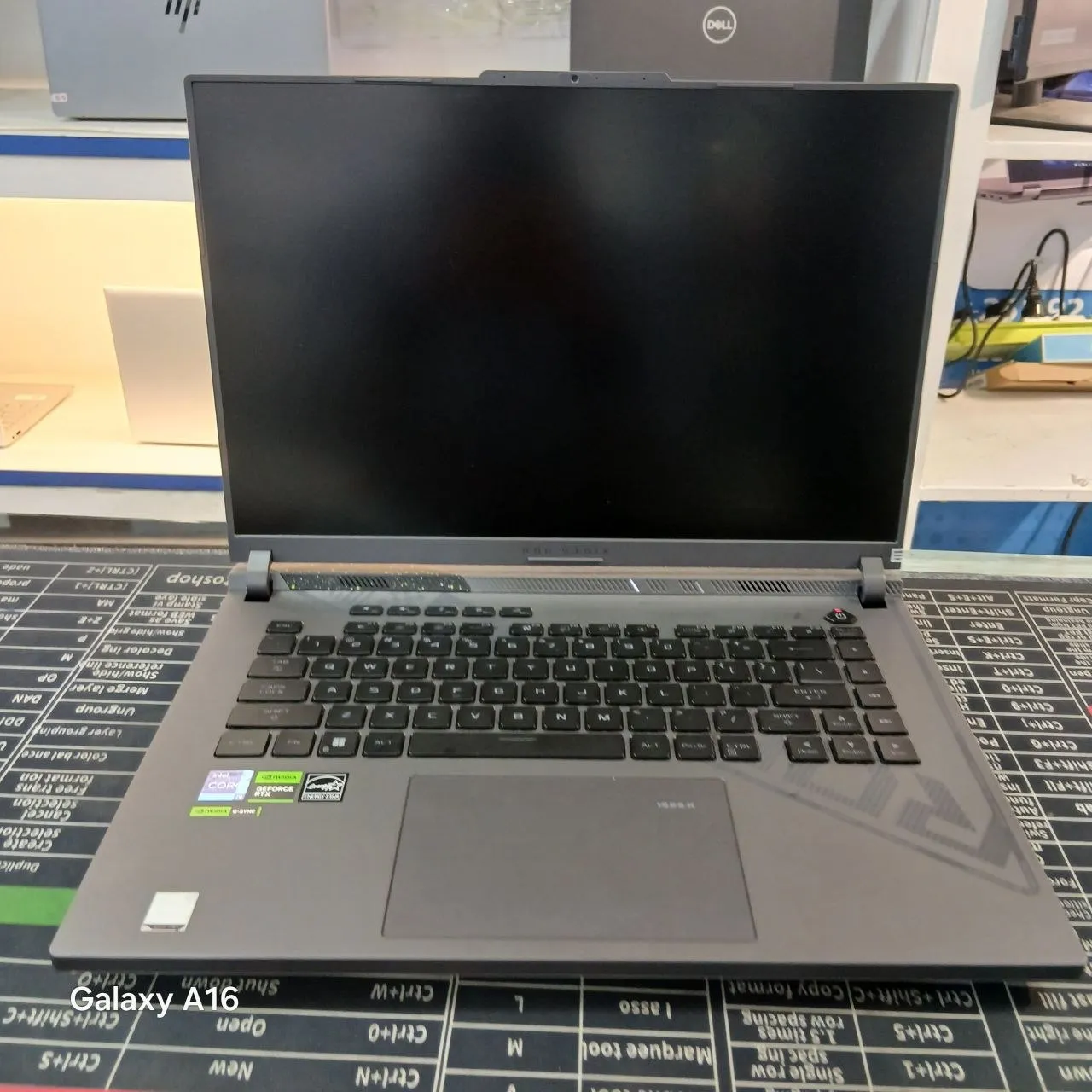 Asus ROG Strix i9 RTX 4060 Laptop – photo 4