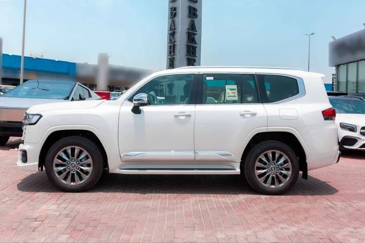 Toyota Land Cruiser VXR Hybrid – photo 5