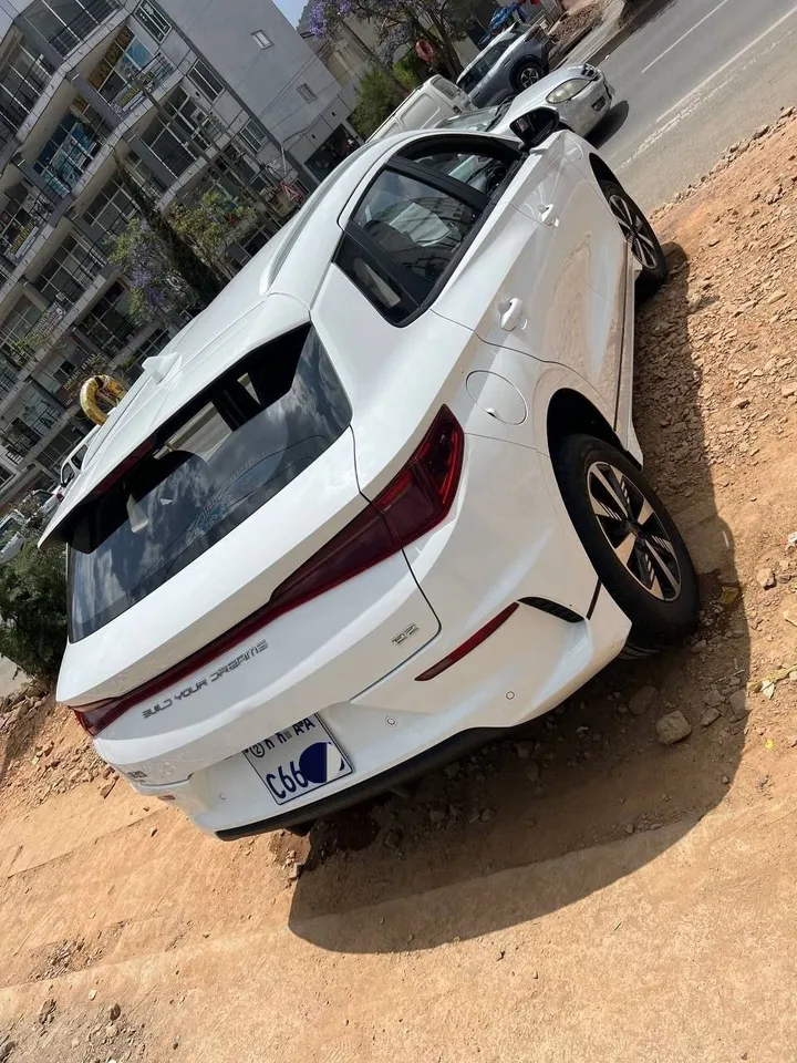 BYD E2 2024 Full Option – photo 4