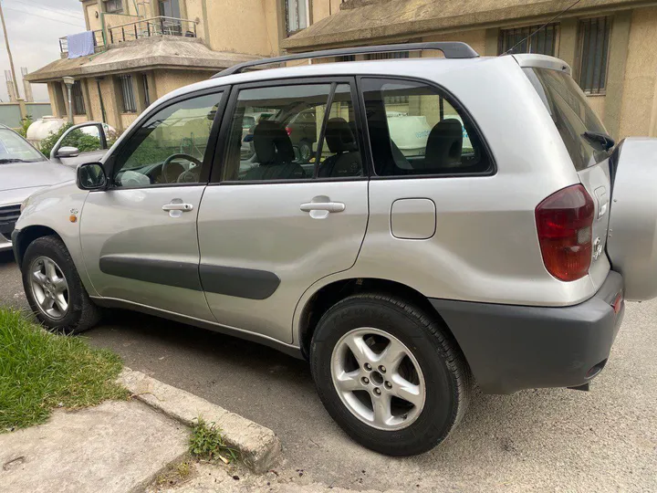 Toyota RAV4 2003 Manual 2000cc – photo 5