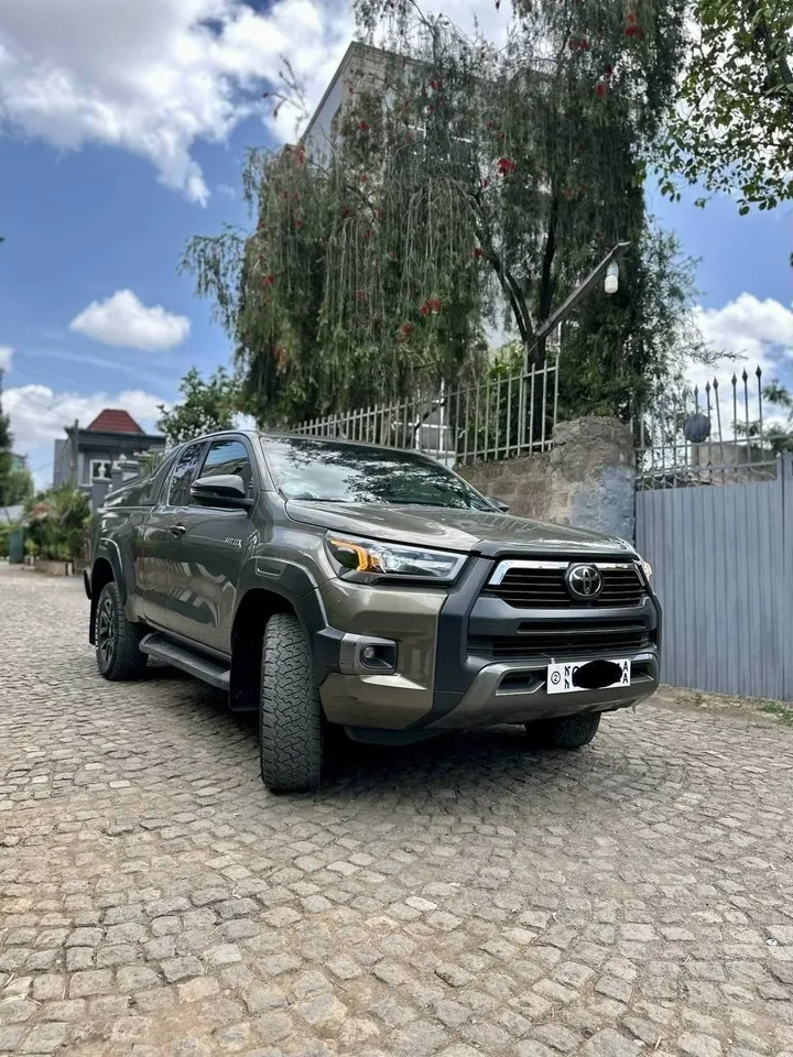 Toyota Hilux Invincible X 2021 – photo 7
