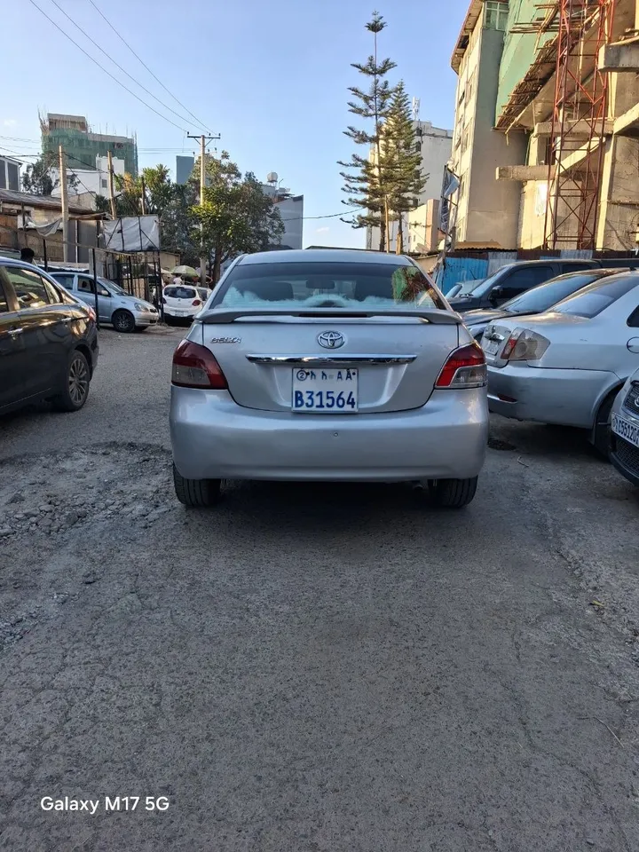 Toyota Yaris Belta 2010 Automatic – photo 7