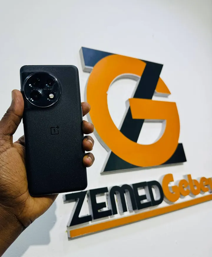 OnePlus Smartphone 256GB 16GB RAM – photo 3