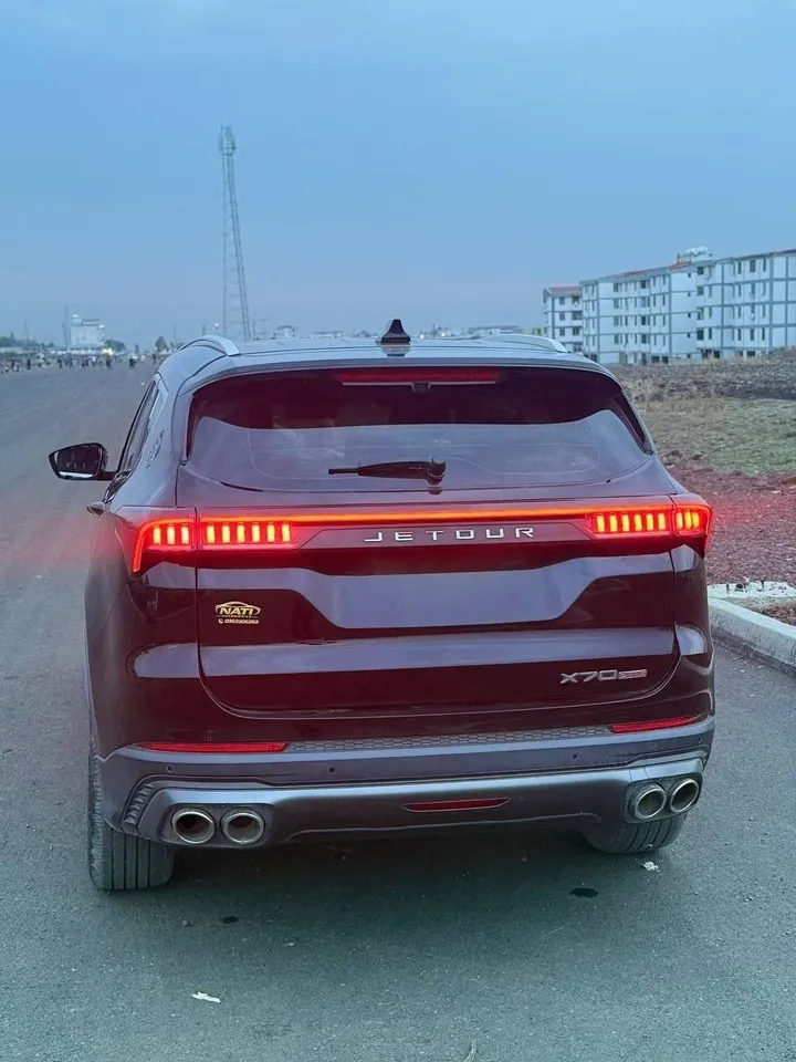 2023 Jetour X70 Plus SUV – photo 3