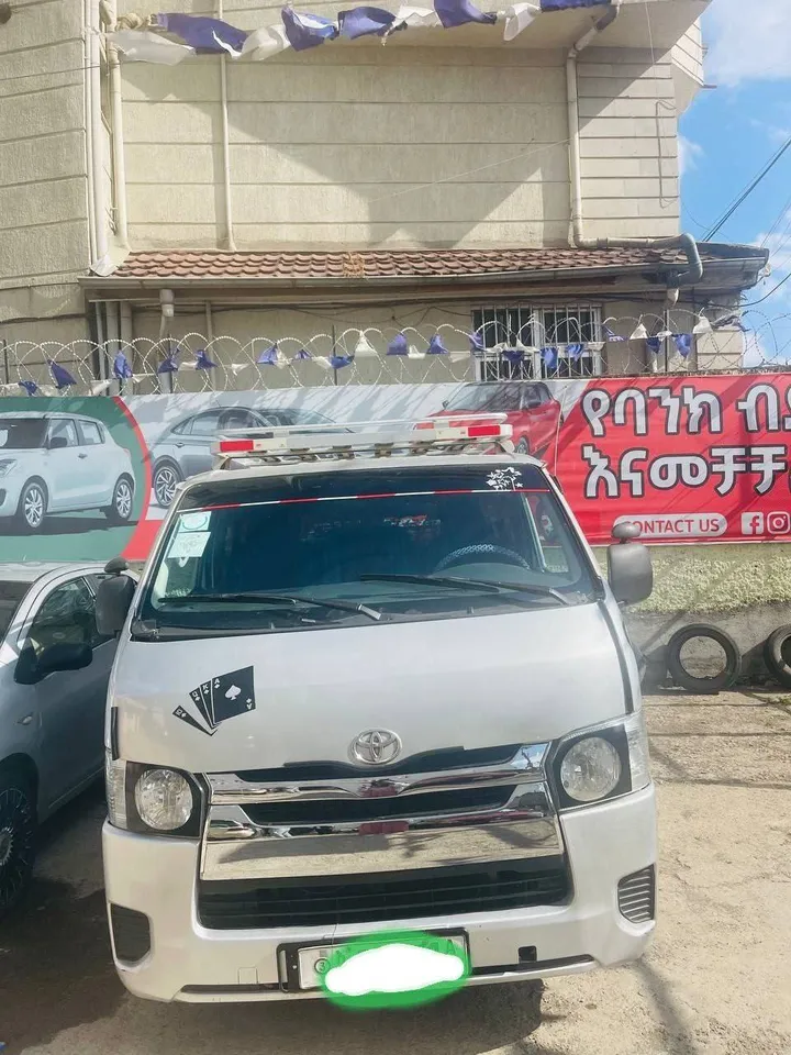 Toyota Abadula 2007 Manual – photo 3