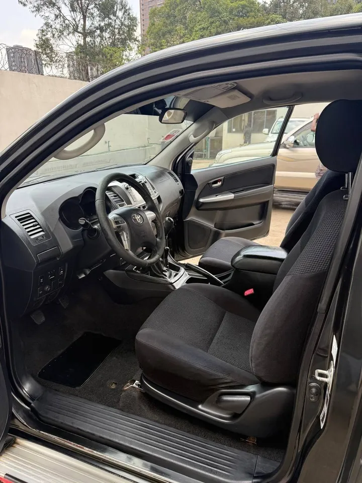 Toyota Hilux King Cab 2014 – photo 3