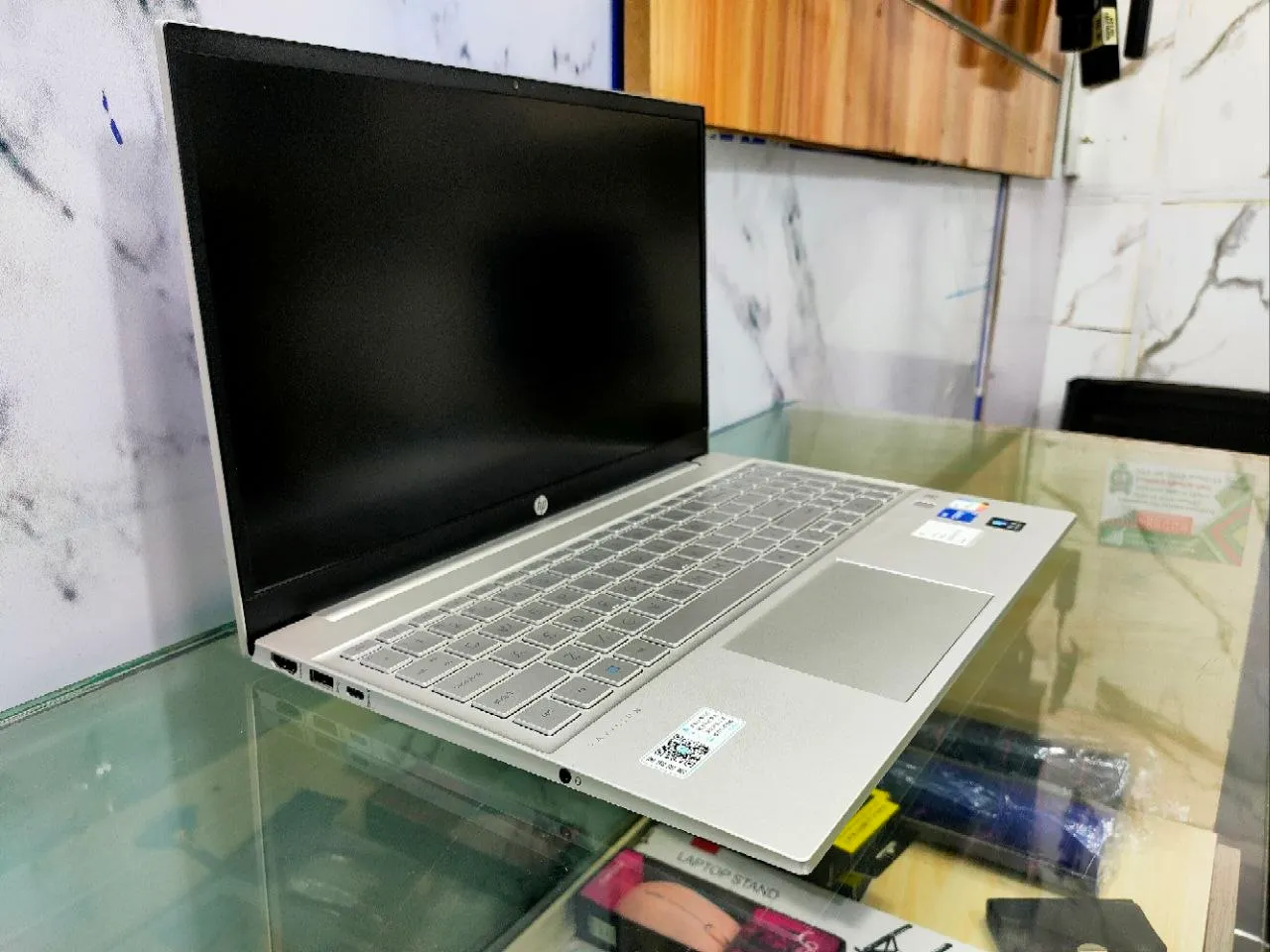 Listing photo 4