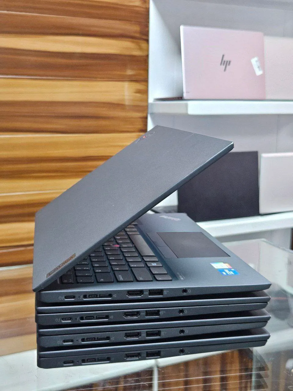 Lenovo ThinkPad T14s i5 16GB 512GB – photo 4