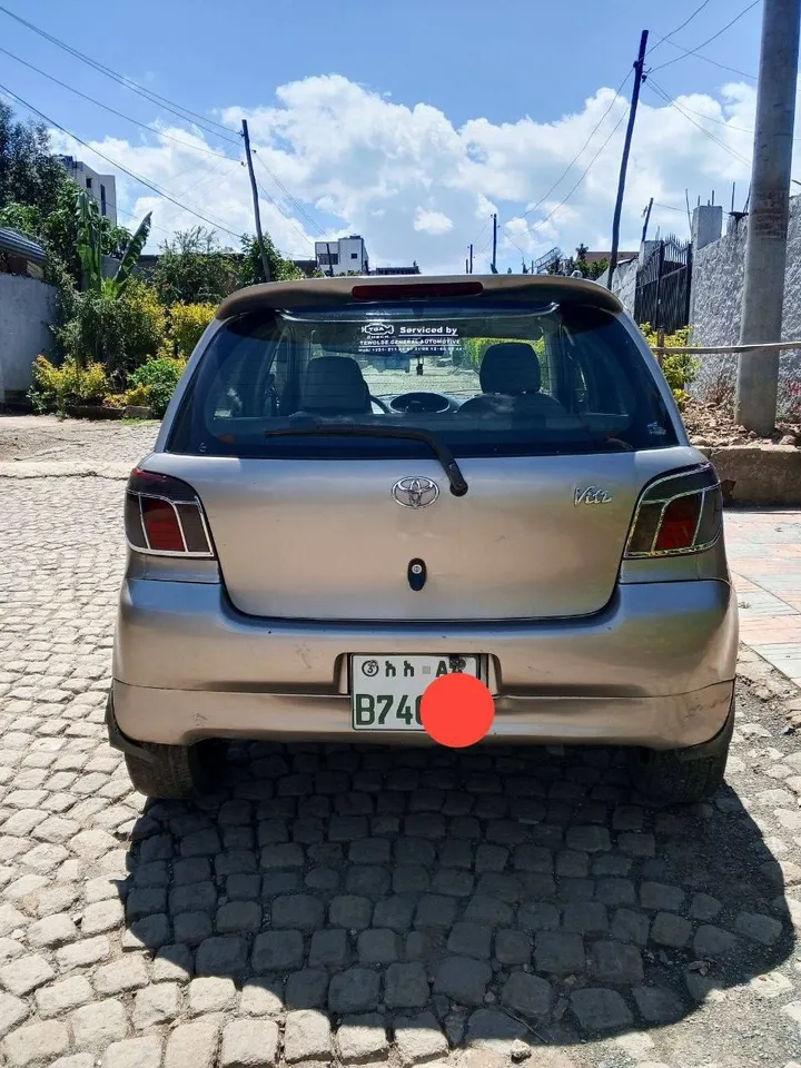 Toyota Vitz 2001 Automatic – photo 4