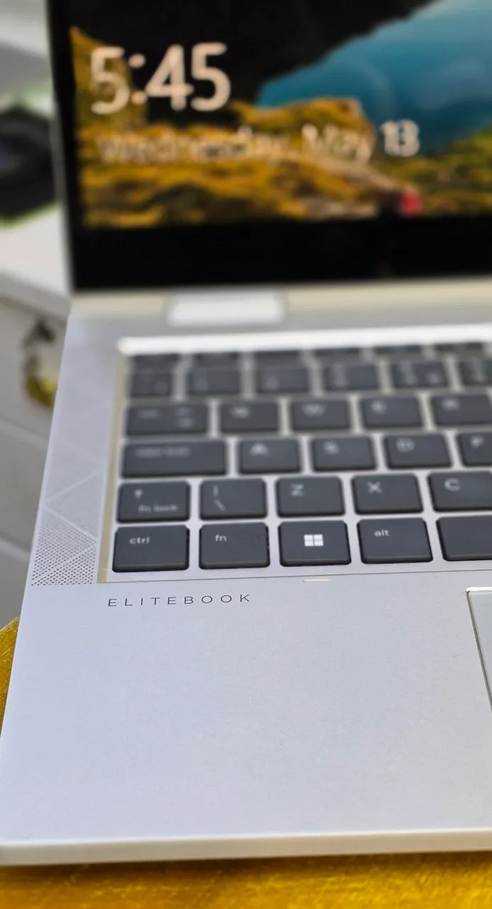 HP EliteBook x360 830 G8 – photo 5