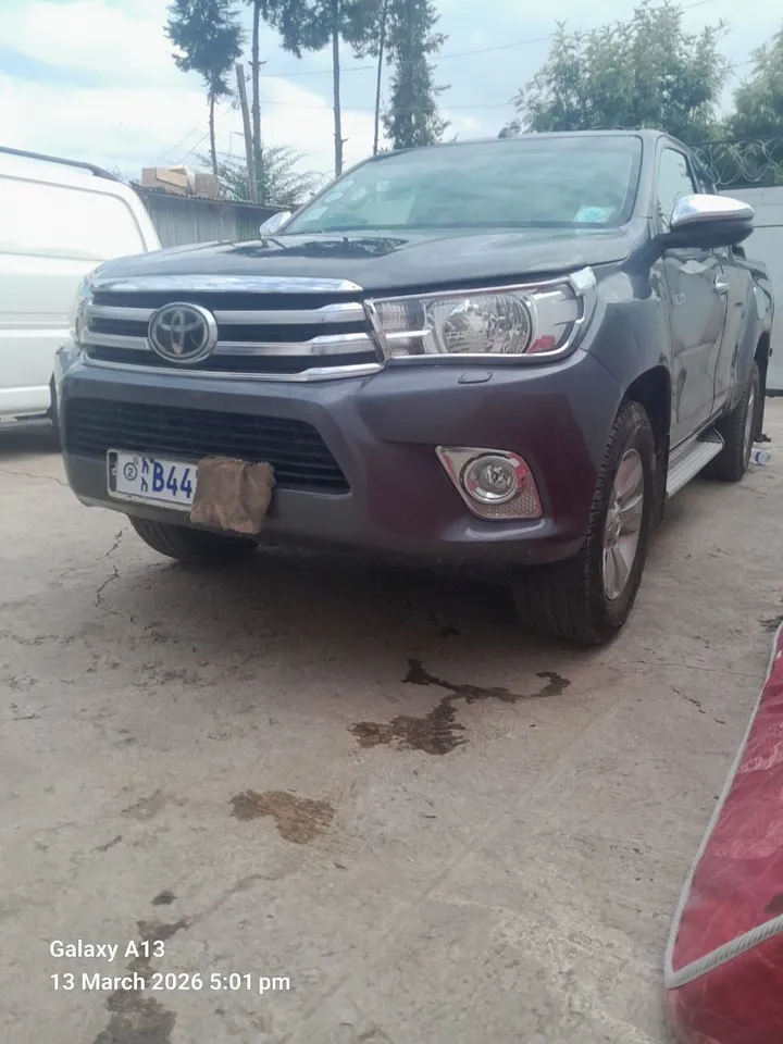 2019 Toyota Hilux Revo – photo 7