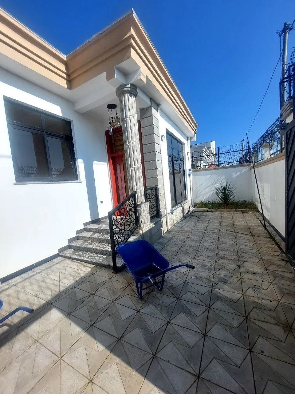 Villa For Sale In Summit Area – photo 3