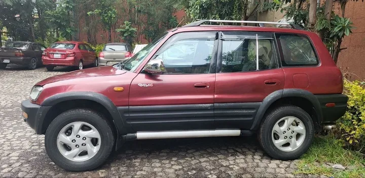 1997 Toyota RAV4 Automatic 2000cc – photo 5
