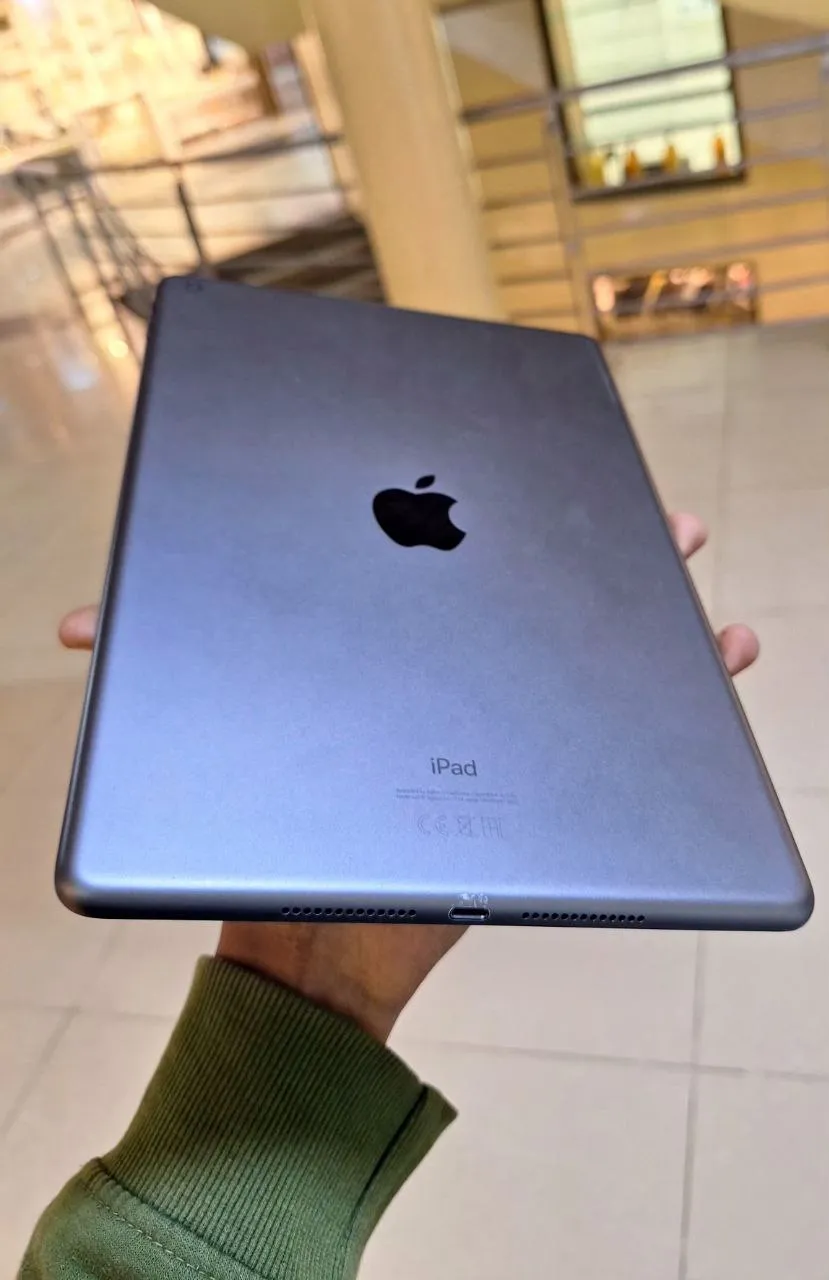 Apple iPad 8th Generation 32GB – photo 3