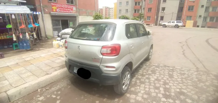 Suzuki Car 2022 34000km – photo 3