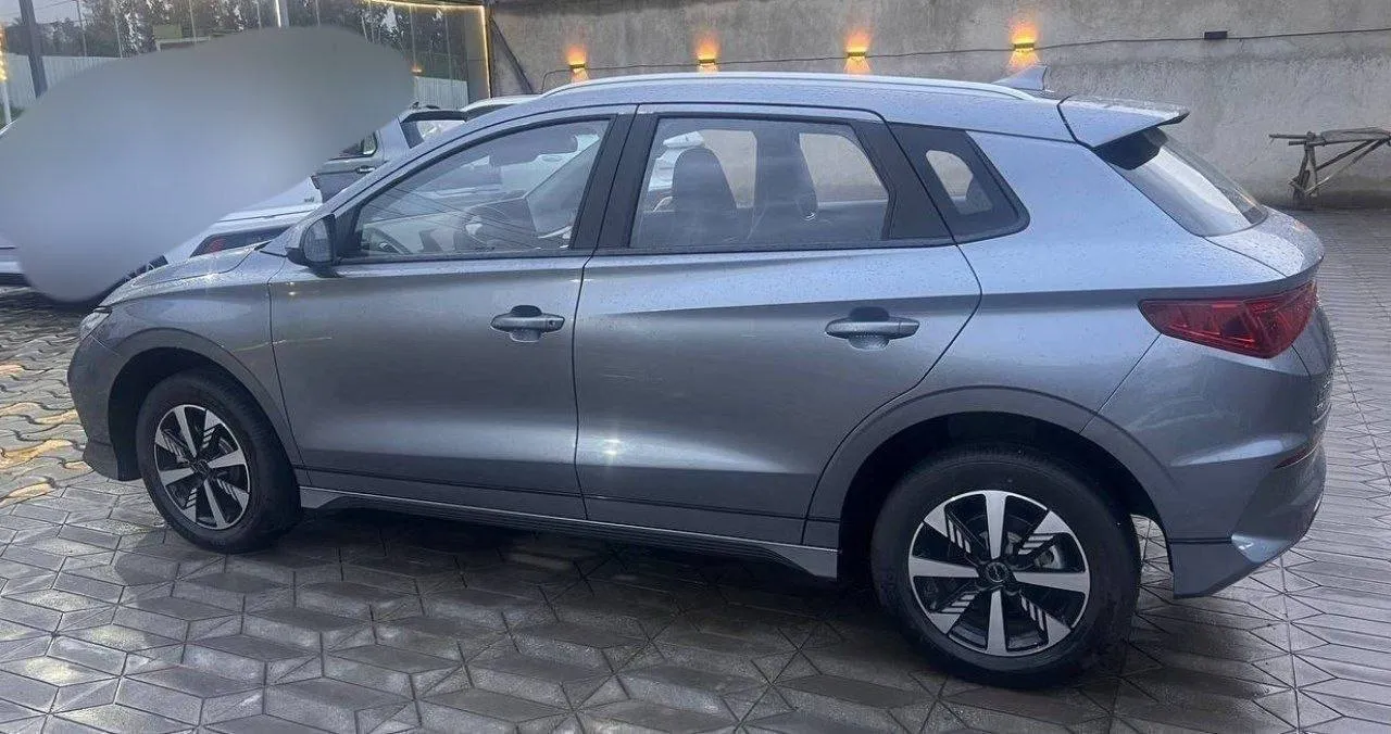 BYD e2 Flying Hatchback 2025 – photo 4