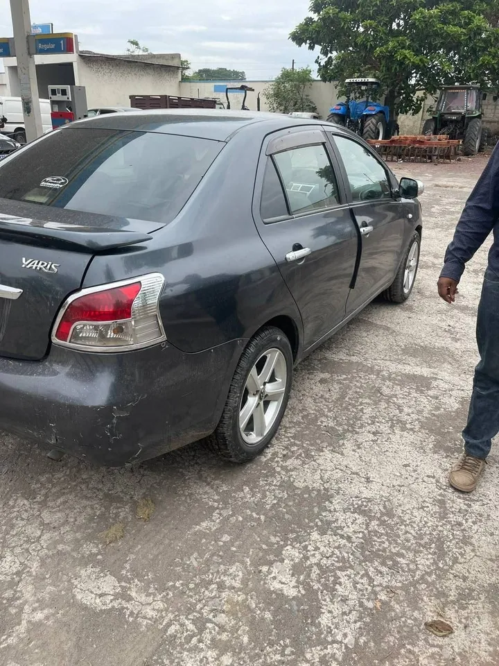 Toyota Yaris 2006 Automatic Code 3 – photo 5