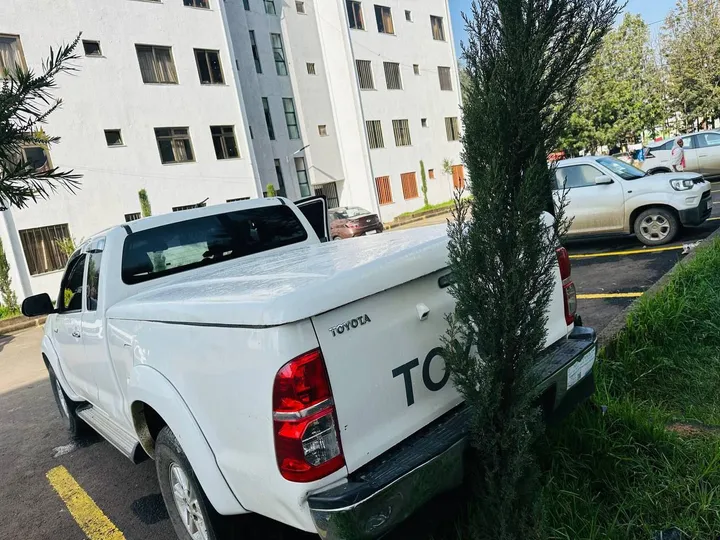 Toyota Hilux Pickup 2013 – photo 5