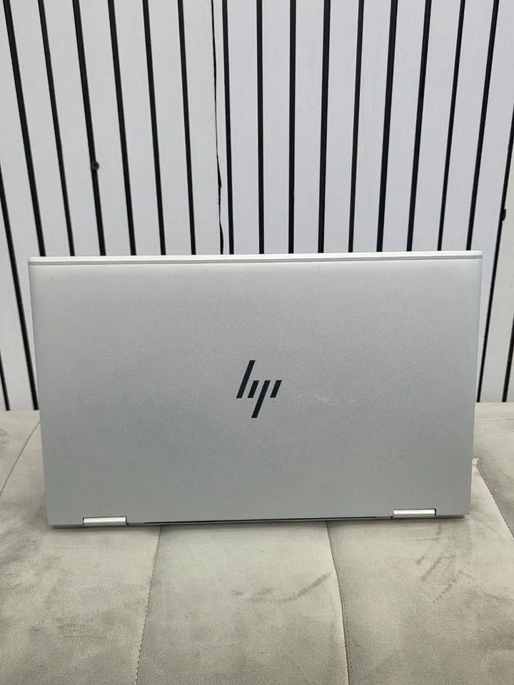 HP EliteBook 1040 G8 x360 Laptop – photo 6