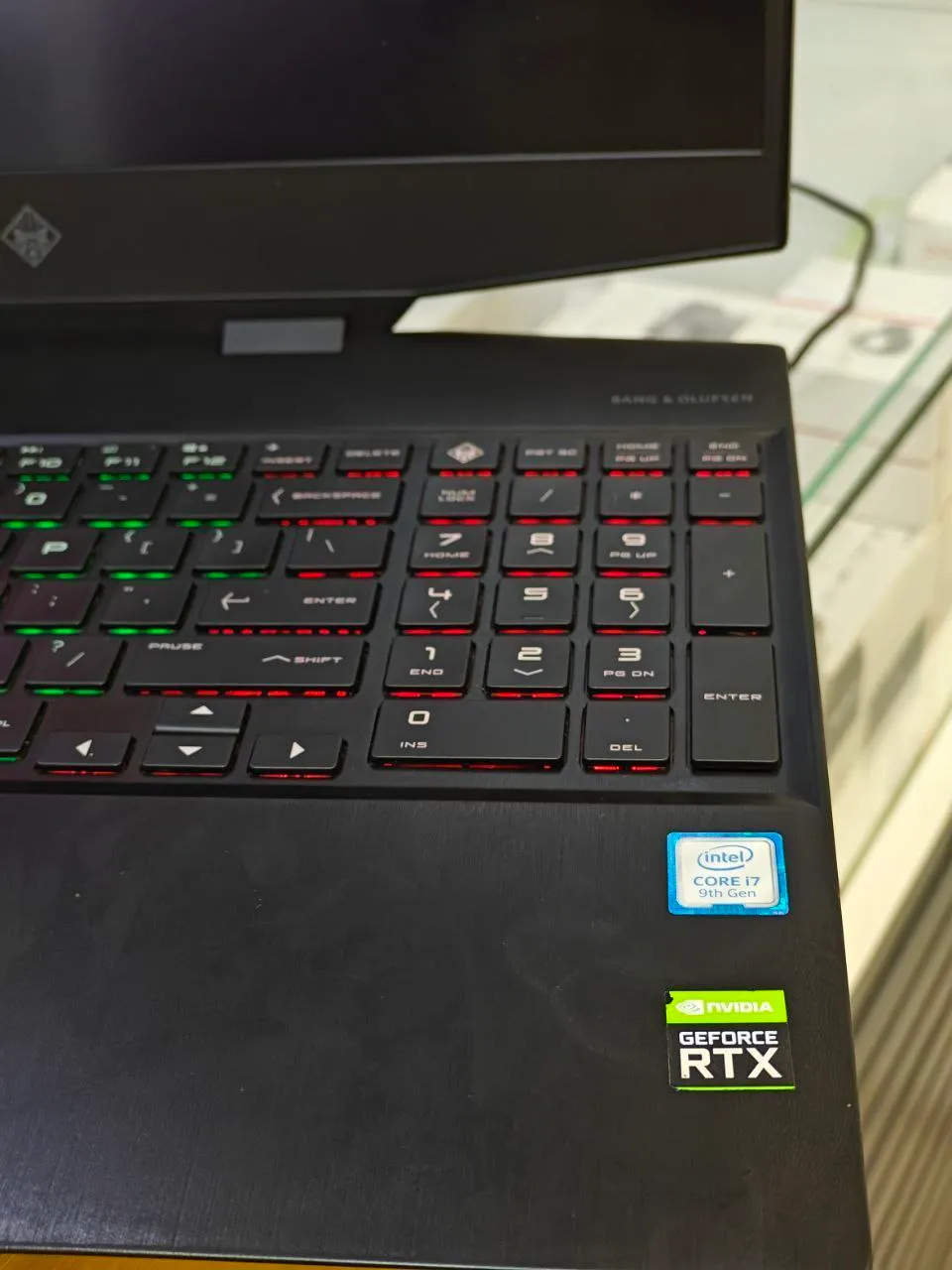 HP Omen 15 i7 RTX 2060 – photo 3
