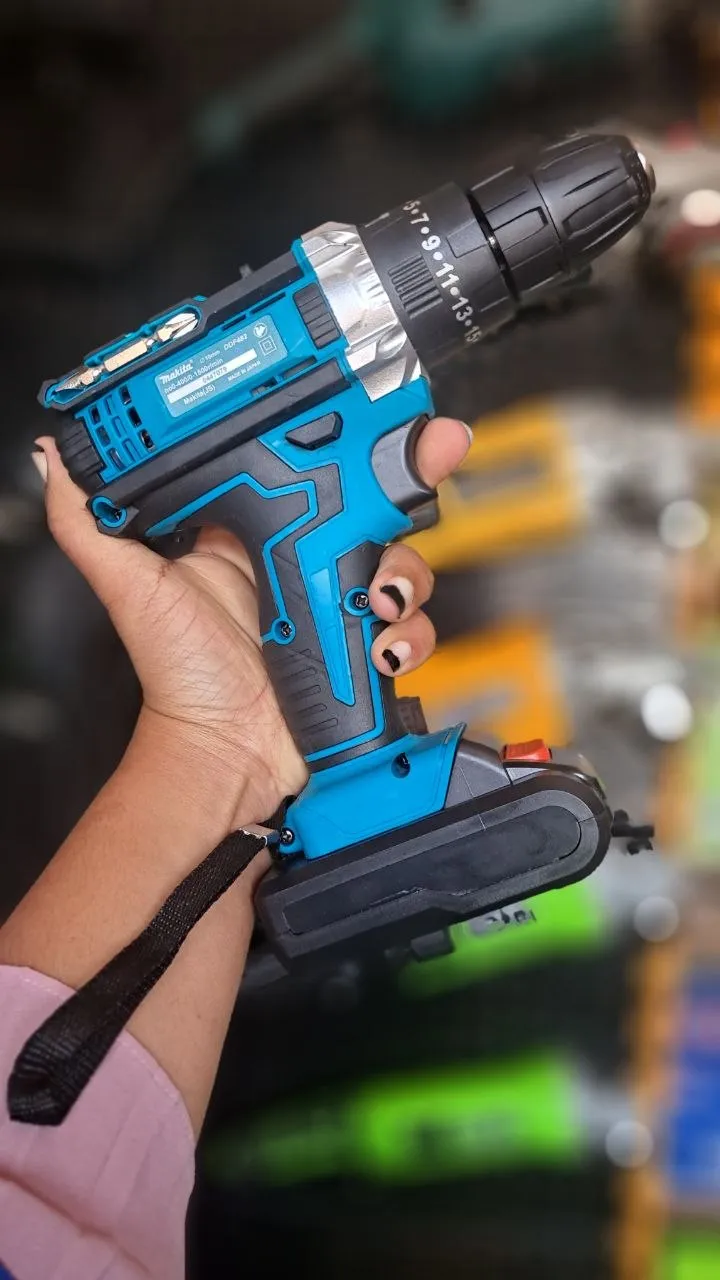 Makita 36V Rechargeable Drill – photo 5