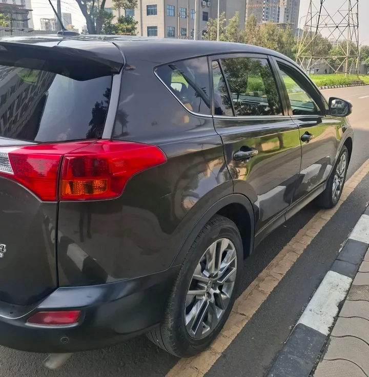 Toyota Rav4 2015 Automatic Full Option – photo 5