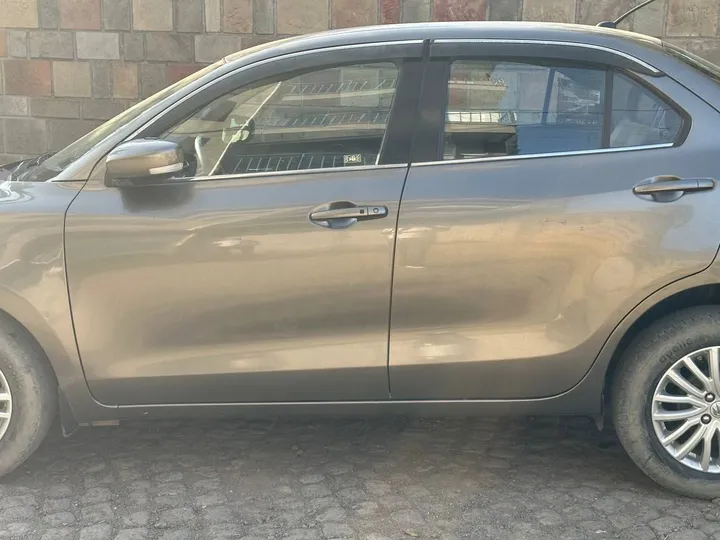 Suzuki Dzire 2021 Automatic – photo 4