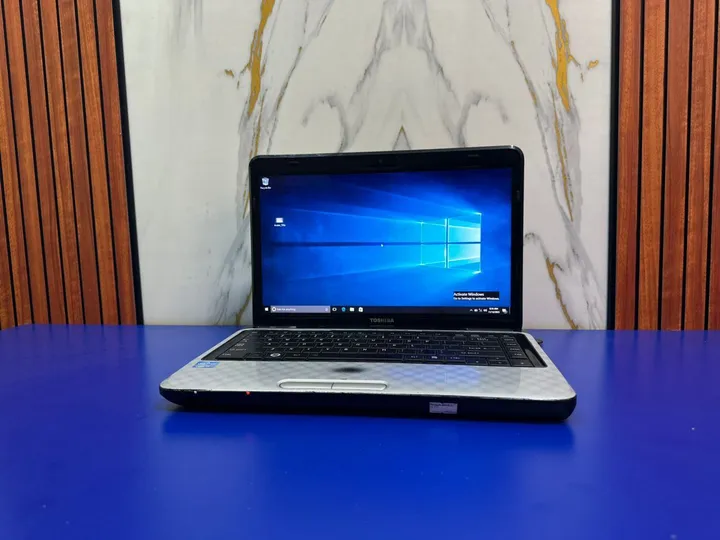 Toshiba Core i5 Laptop 13.3 Inch – photo 4