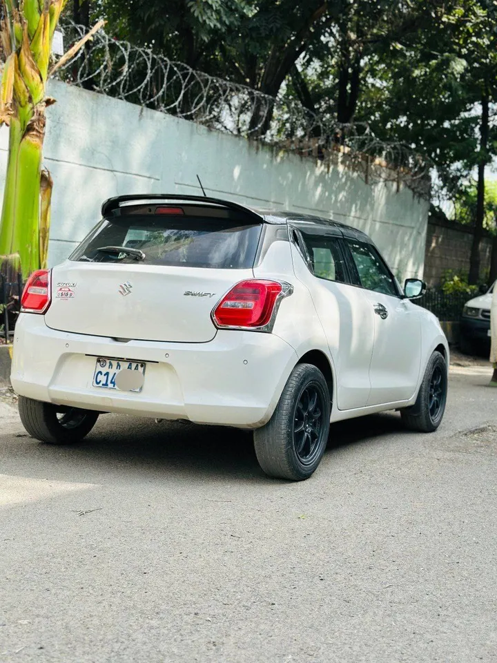 Suzuki Swift 2022 Model – photo 3
