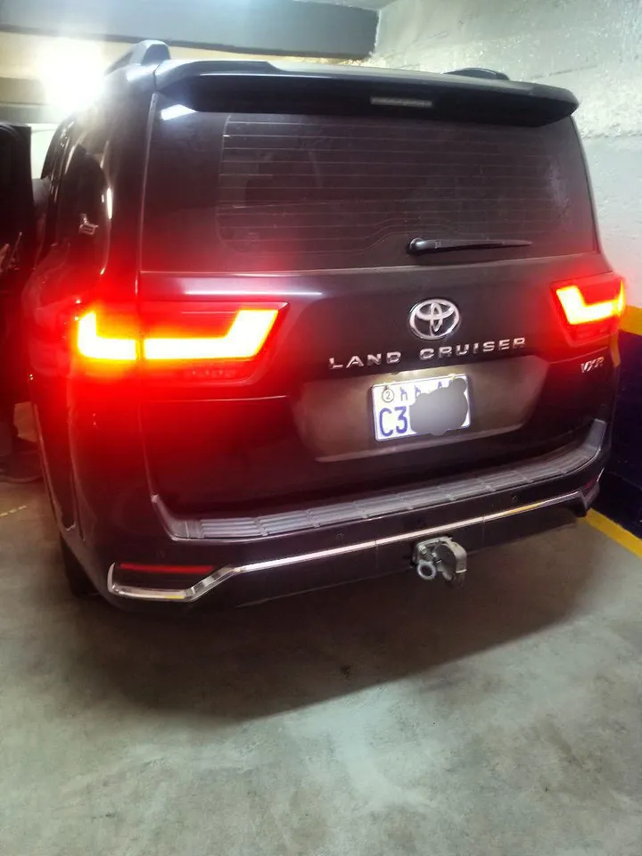 Toyota Land Cruiser V6 VXR – photo 4