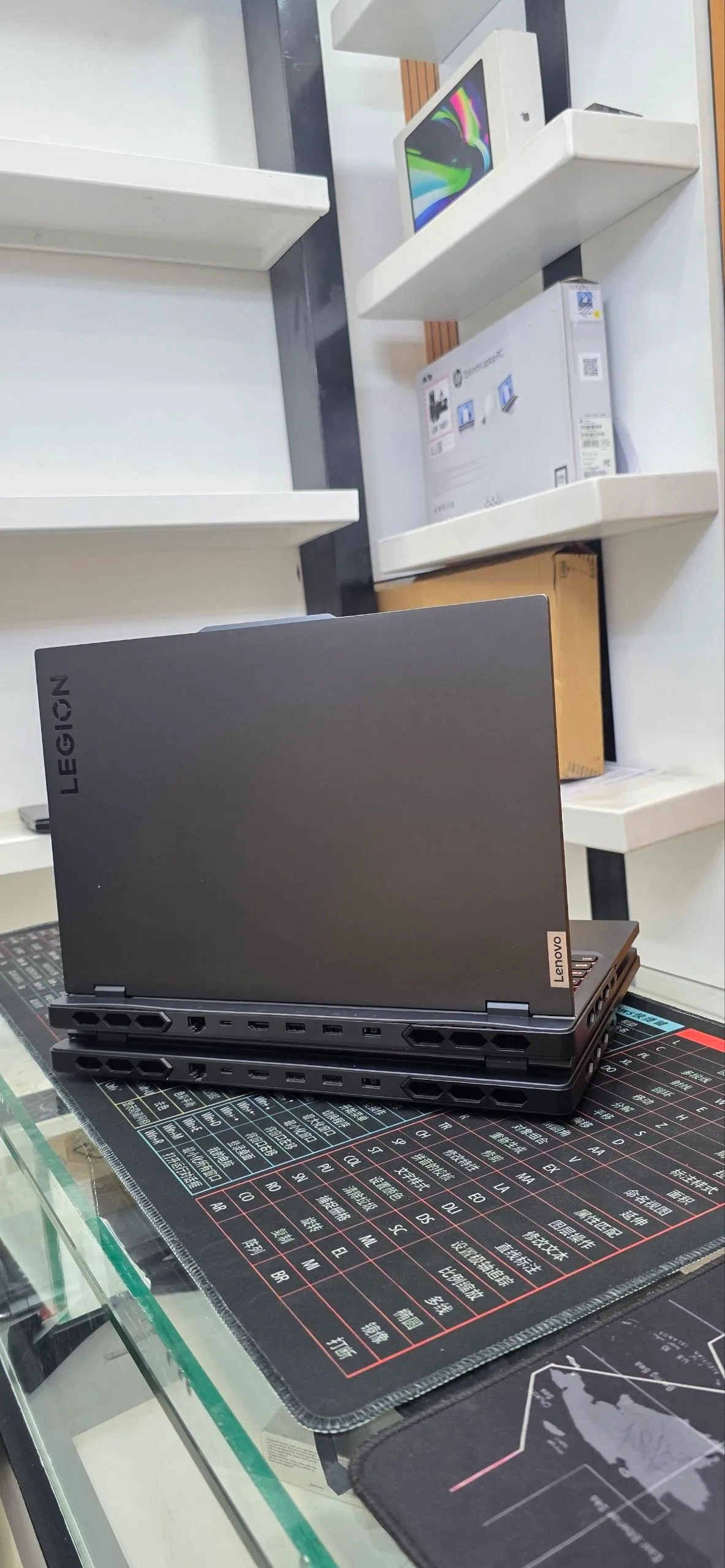 Lenovo Legion Pro 7 i9 RTX 4080 – photo 5