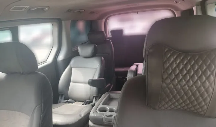 Hyundai Starex 2011 Automatic – photo 4