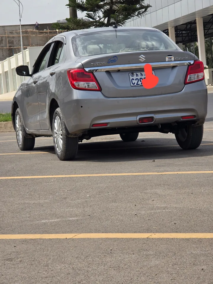 Suzuki Dzire 2022 Automatic 1200cc – photo 6