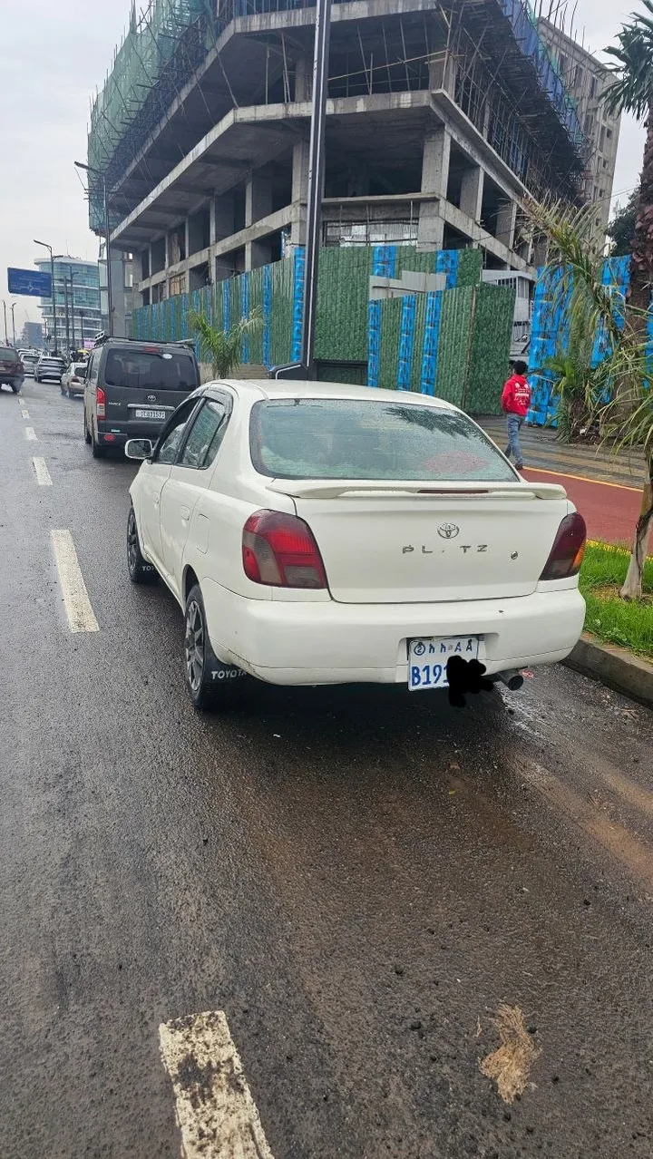 Toyota Platz 2001 Automatic – photo 4