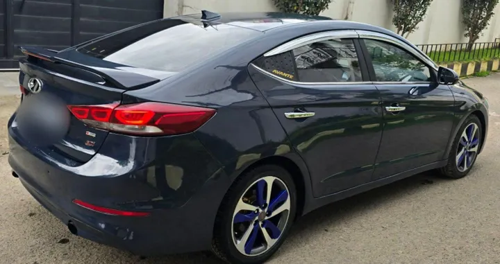 Hyundai Avante 2017 1.6L Automatic – photo 7