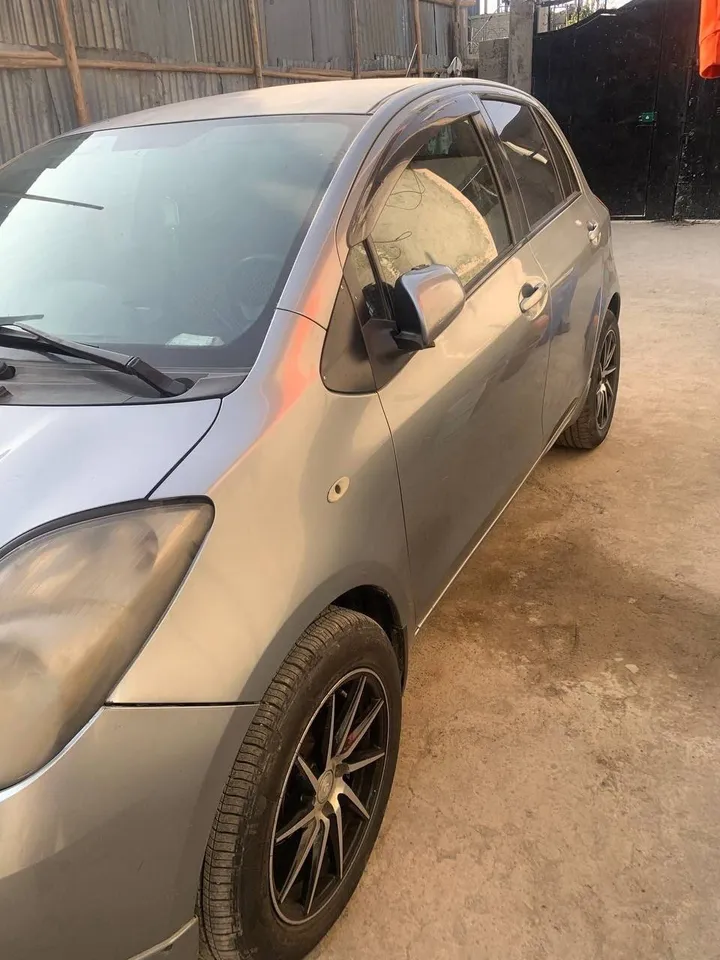 Toyota Yaris 2007 Automatic – photo 3