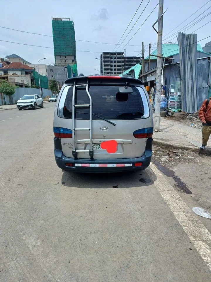 Hyundai Starex H200 2005 – photo 5