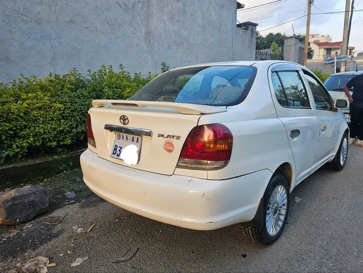 Toyota Platz 2005 Automatic – photo 3